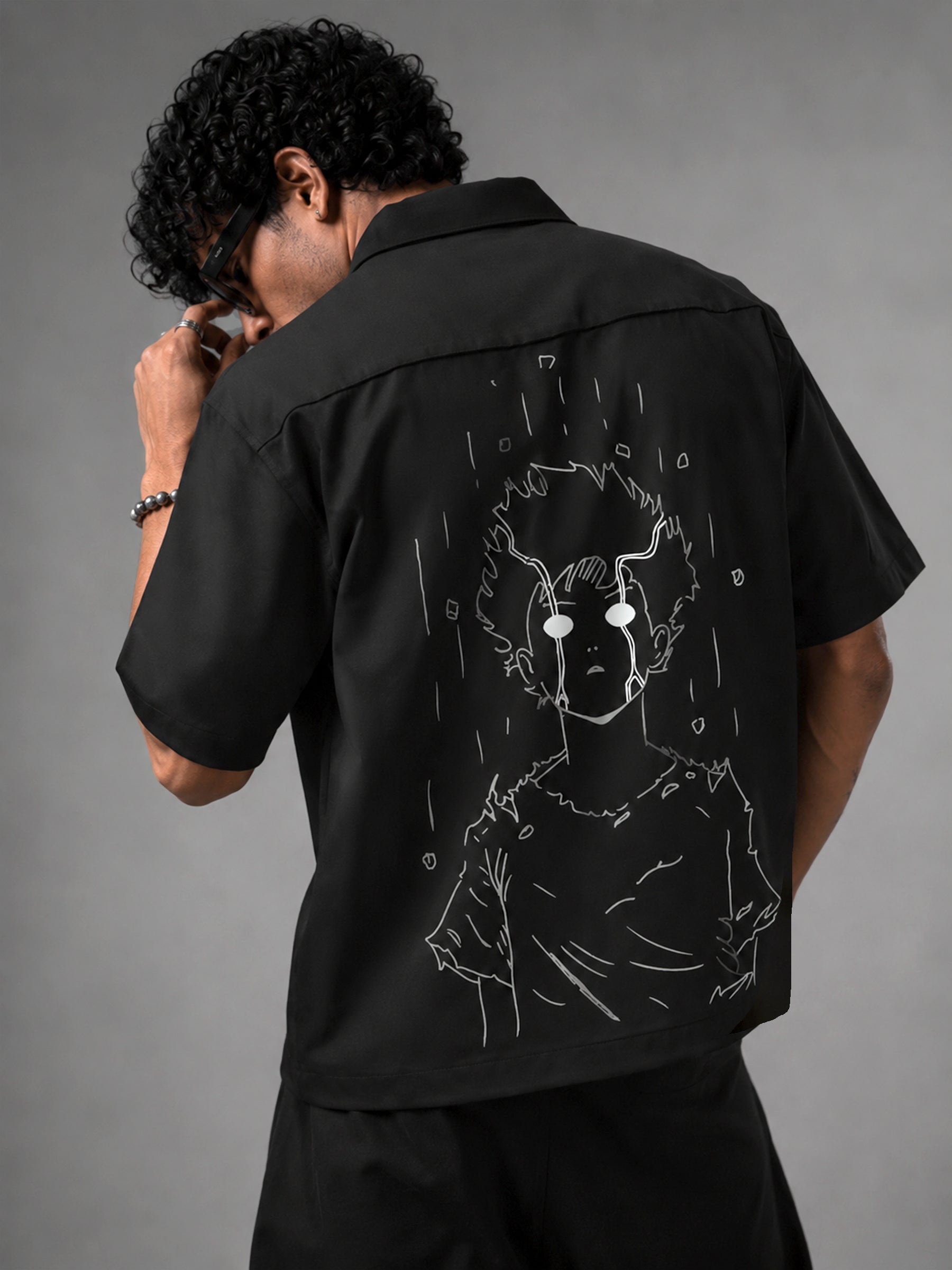 Mob Psycho - Oversized Shirt