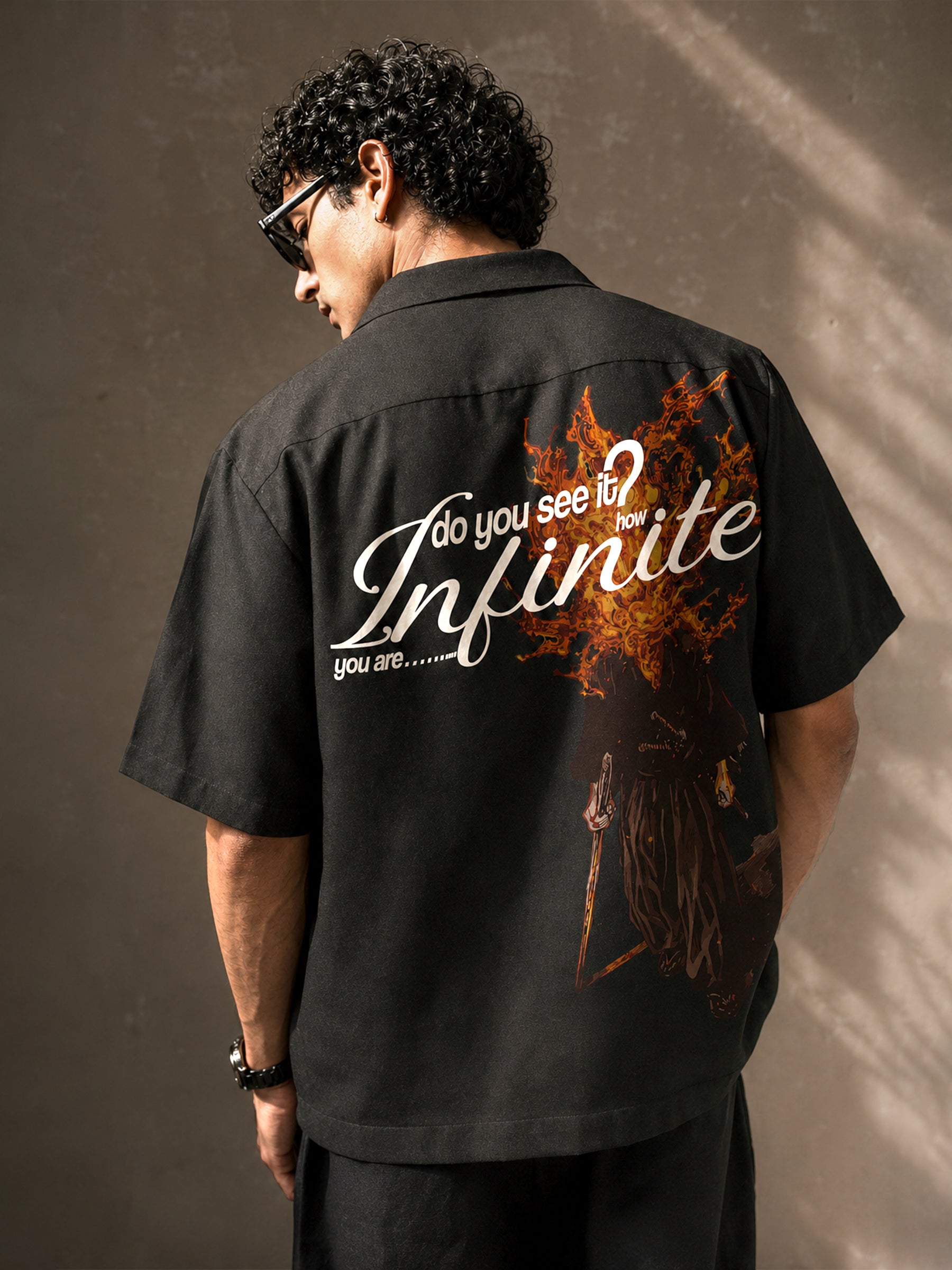 Vagabond - Miyamoto Musashi - Oversized Shirt