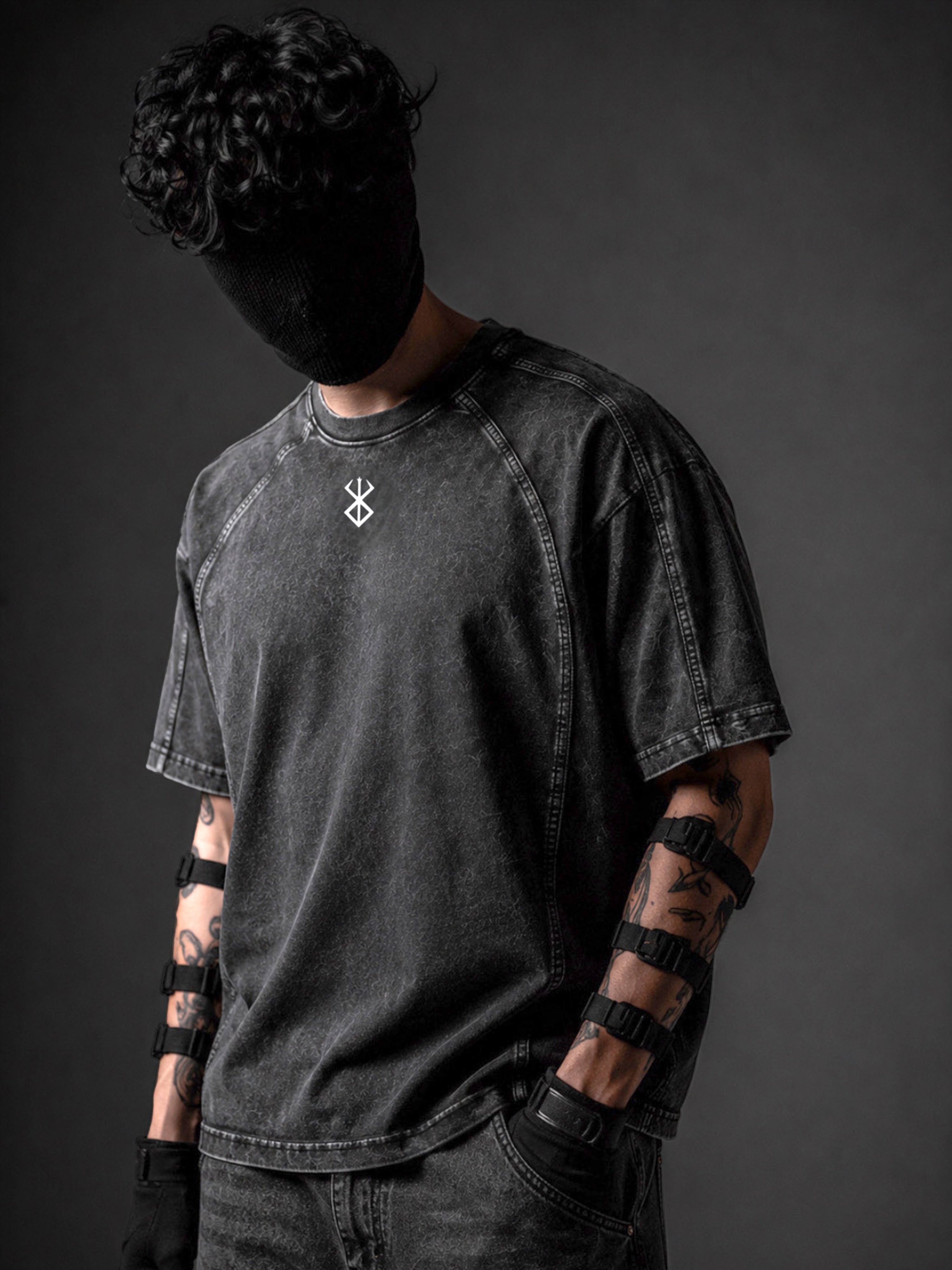 The SIGIL Vest - Berserk - Relaxed Fit Tshirt