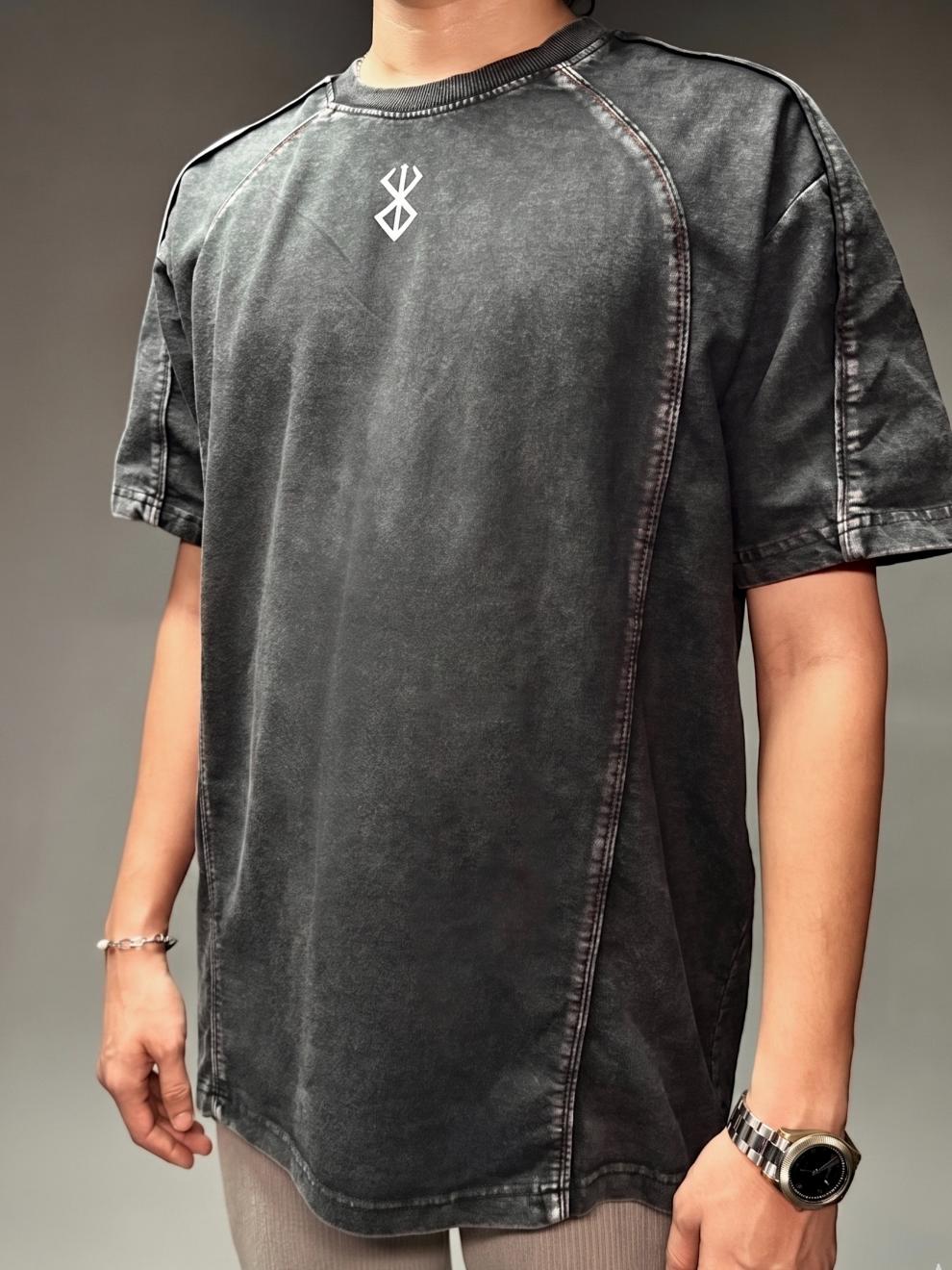 The SIGIL Vest - Berserk - Relaxed Fit Tshirt